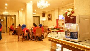 hotel indah palace solo