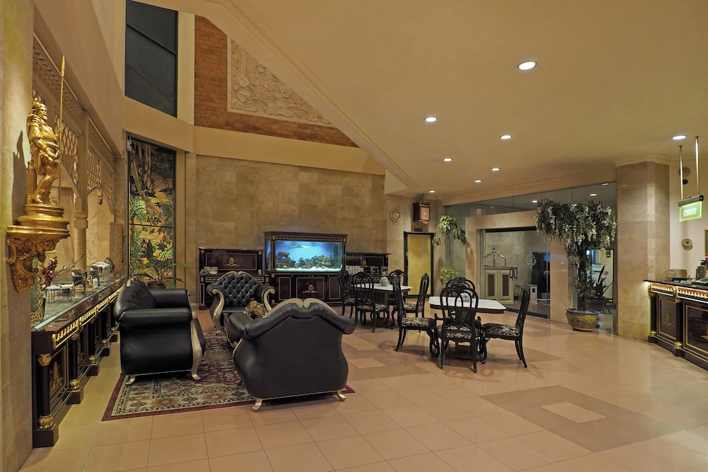 hotel indah palace solo