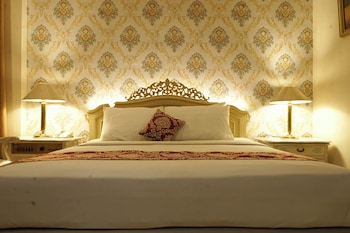 hotel indah palace solo