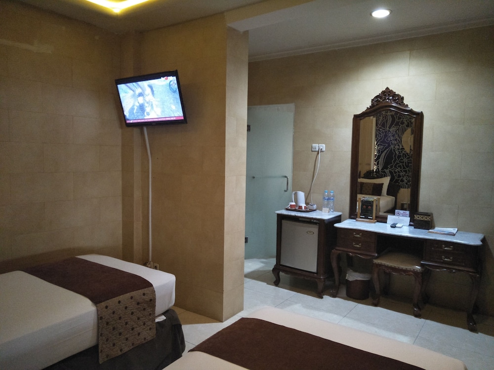 hotel indah palace yogyakarta