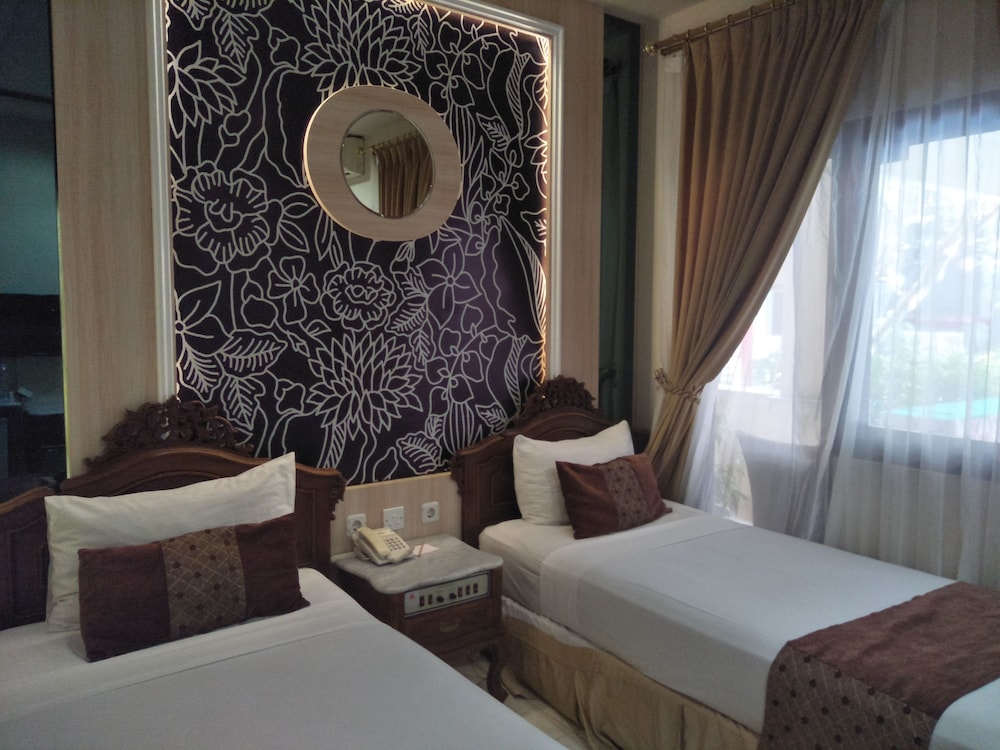 hotel indah palace yogyakarta