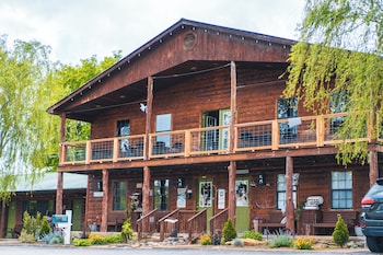 bear inn retreat