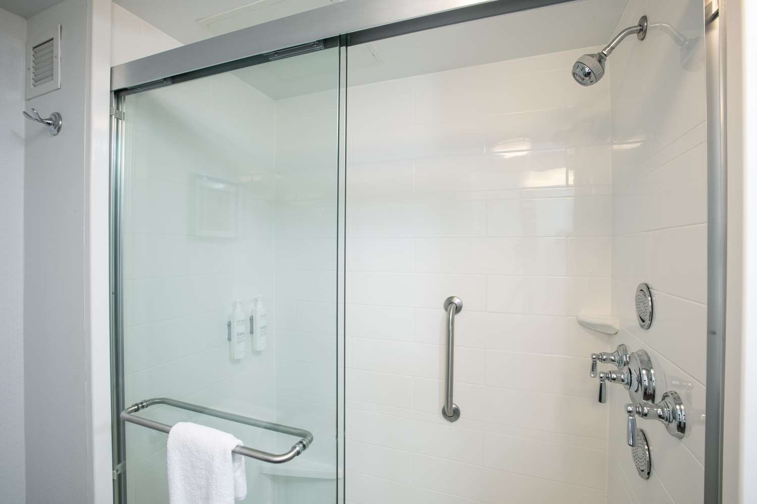 hampton inn and suites cincinnati kenwood