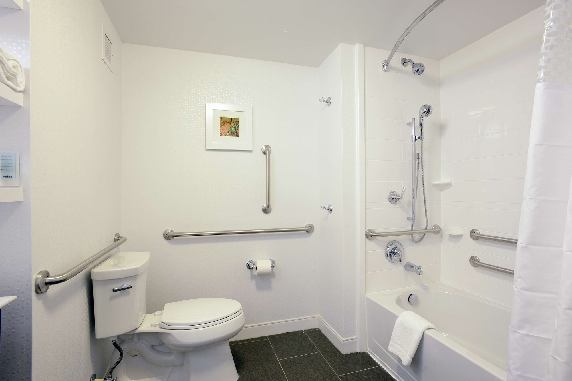 hampton inn and suites cincinnati kenwood