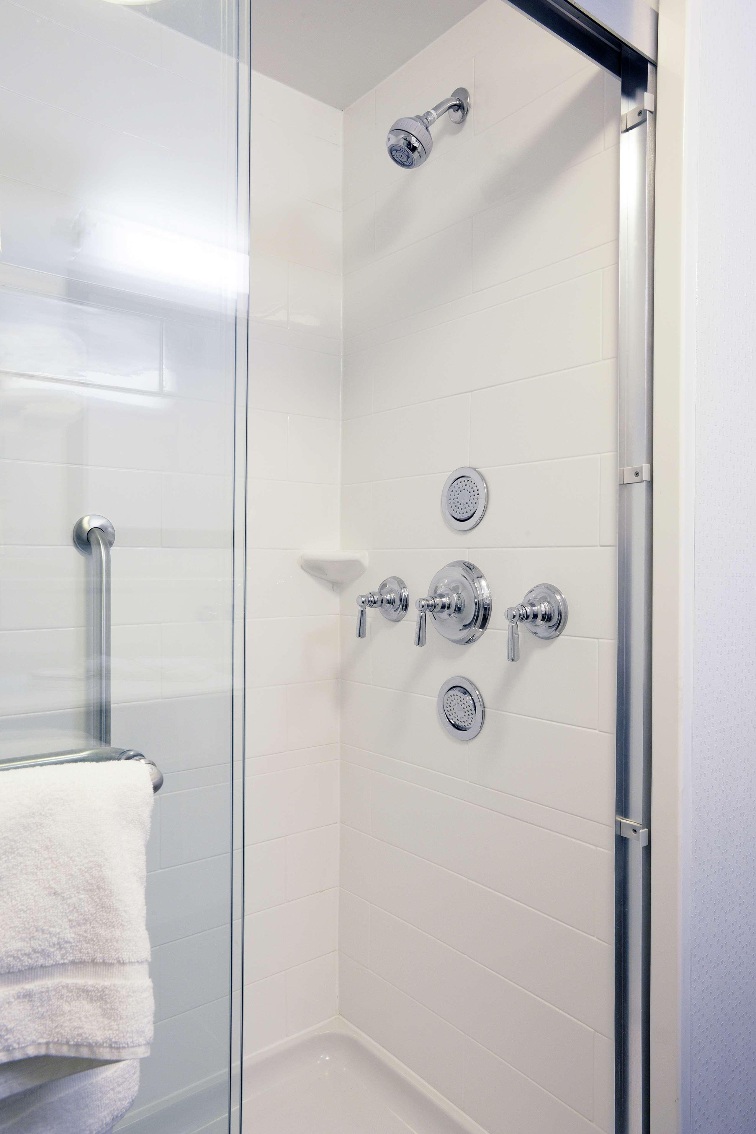 hampton inn and suites cincinnati kenwood