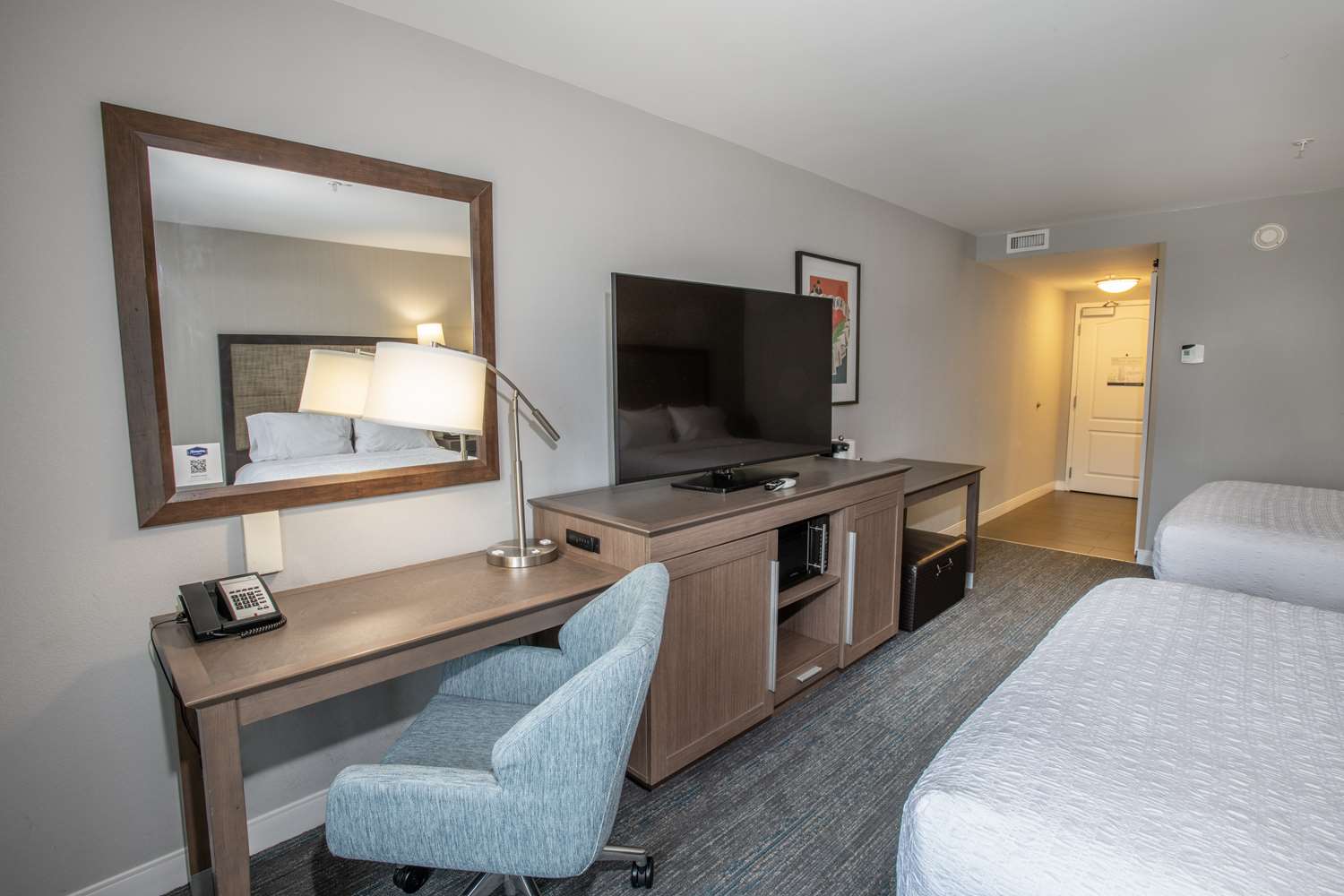hampton inn and suites cincinnati kenwood
