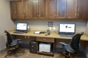 hampton inn and suites cincinnati kenwood