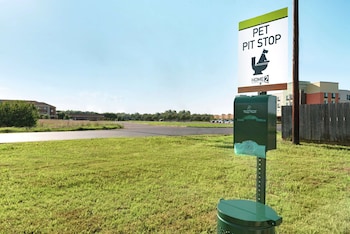 home2 suites by hilton alexandria