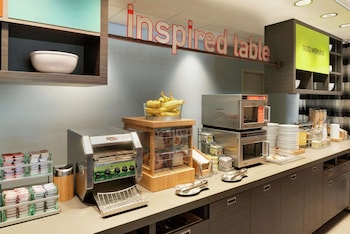 home2 suites by hilton alexandria