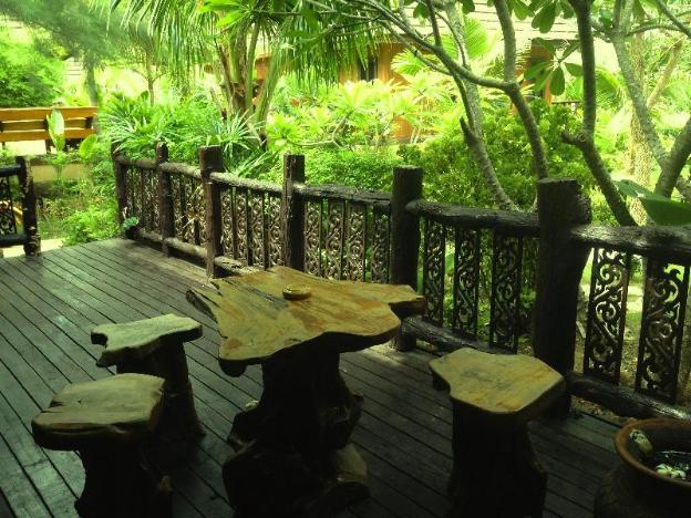 paradise pearl bungalows
