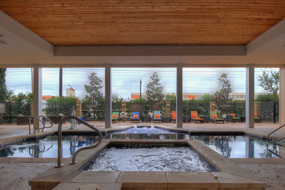 hotel indigo waco baylor by ihg