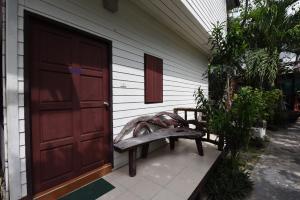 phi phi twin palms bungalows