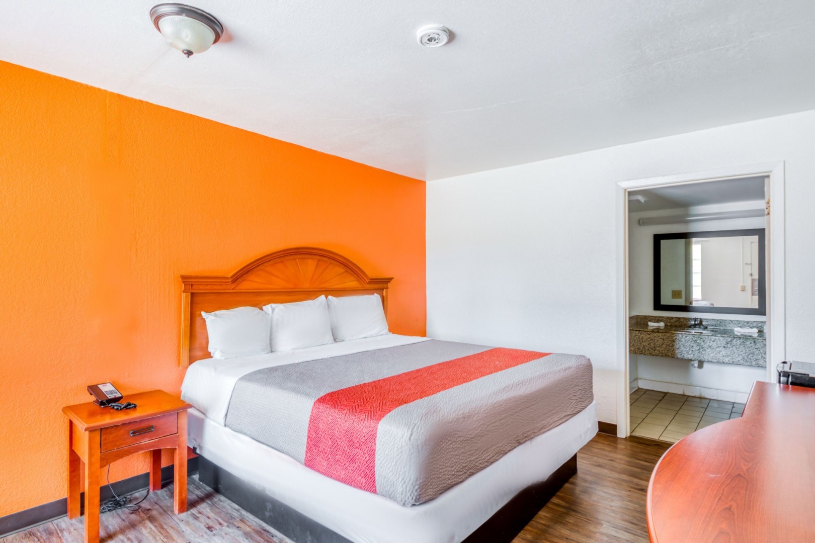Motel 6 Baton Rouge, La - East - I-12,East Baton Rouge Parish>>Baton Rouge,2 star
