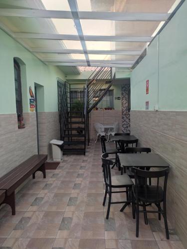 rota bh hostel