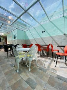 rota bh hostel