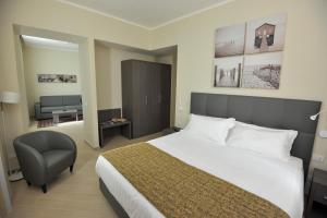 chc business residence