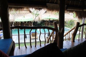 the calmtree bungalows