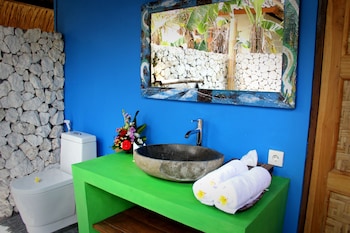 the calmtree bungalows