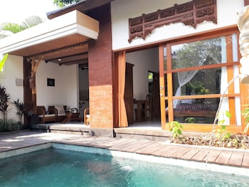 the calmtree bungalows