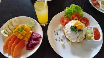 the calmtree bungalows