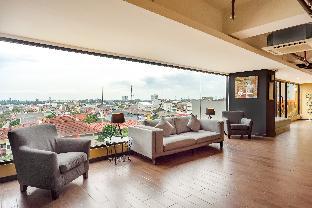 yellow bee tangerang