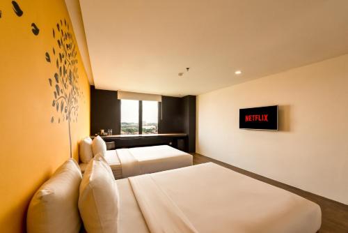 yellow bee tangerang