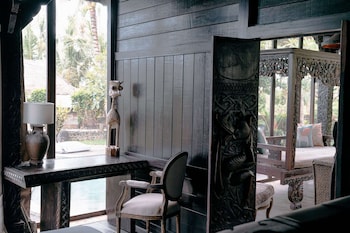 most exotic beachfront villa keong