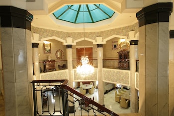 arimbi pejaten suites