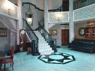 arimbi pejaten suites