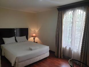 arimbi pejaten suites