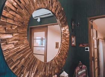 arimbi pejaten suites