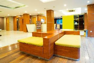 Life Hotel Stasiun Kota Surabaya,Near Itc Surabaya Mega Grosir,3 star