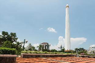 life hotel stasiun kota surabaya