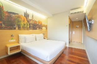 life hotel stasiun kota surabaya