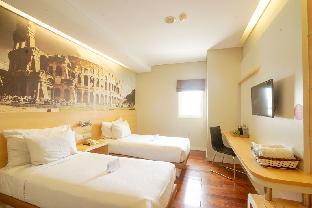life hotel stasiun kota surabaya