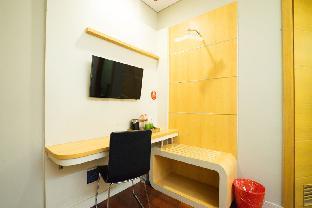 life hotel stasiun kota surabaya