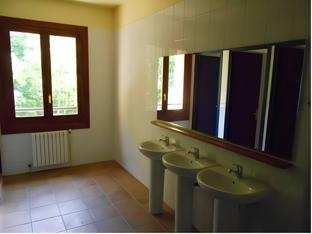 alberg roques blanques