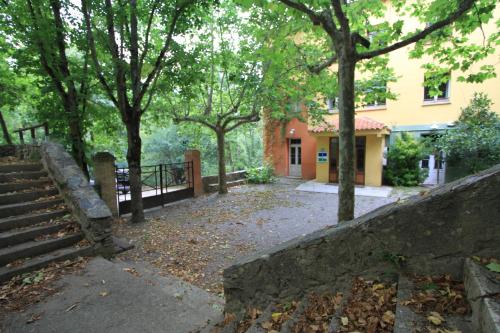 alberg roques blanques