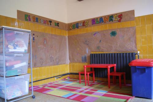 alberg roques blanques