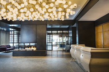 Kimpton Journeyman Hotel By Ihg,Wisconsin>>Milwaukee,5 star