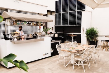 room mate anna barcelona