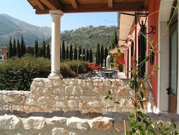 Marchesina Resort,Padula>>Naples,4 star