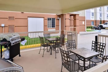candlewood suites beaumont by ihg