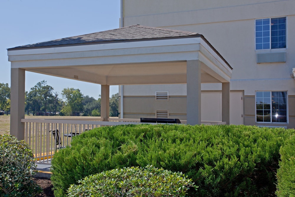 candlewood suites beaumont by ihg