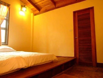 mountain blue cottage