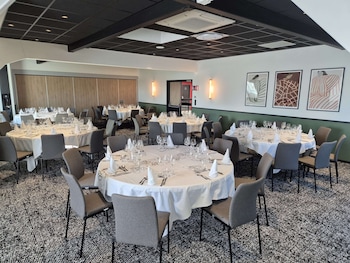 ibis beaune la ferme aux vins