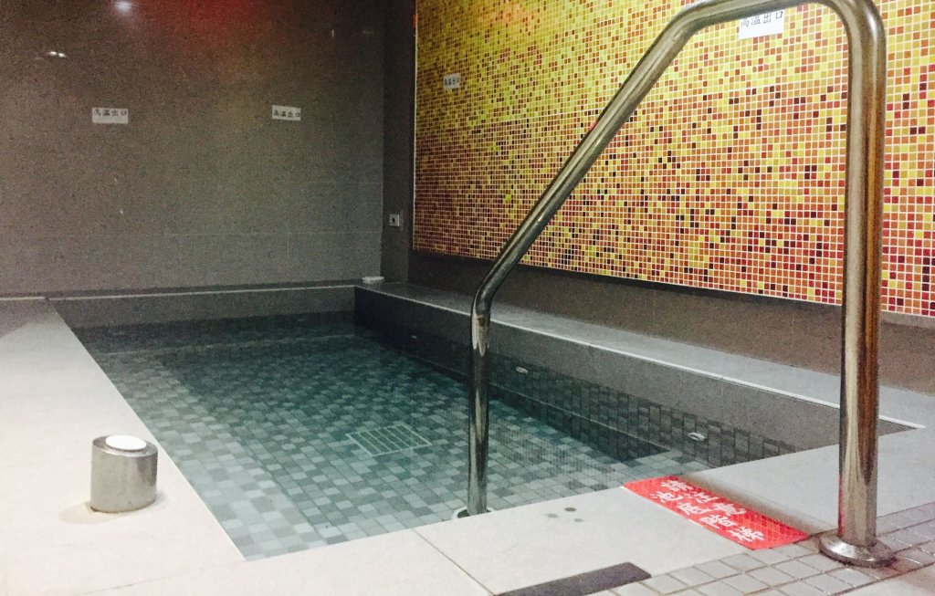 Bear Hotel,New Taipei>>Luzhou,3 star