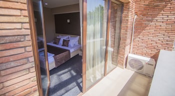 hotel voyager