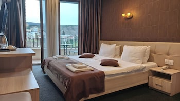 hotel voyager