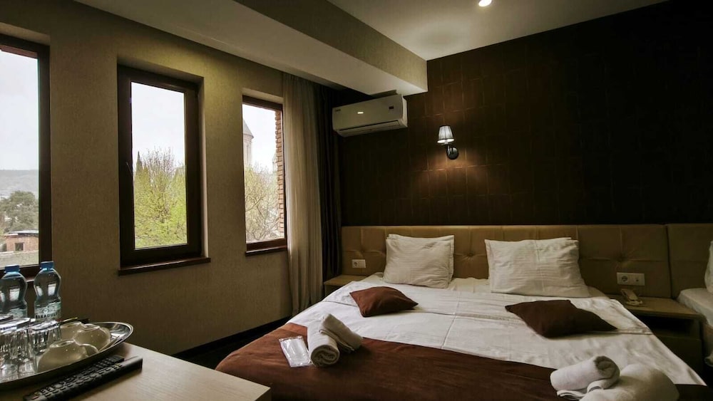 hotel voyager